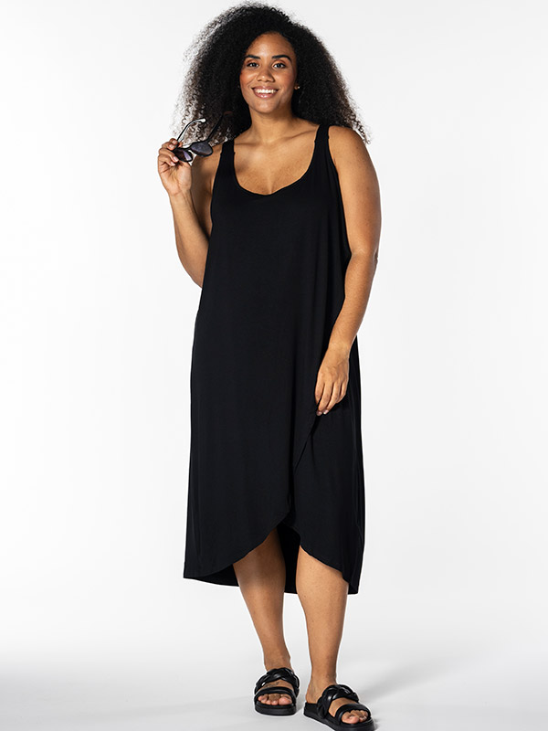 KONNý - Plus Size Dress fra Studio