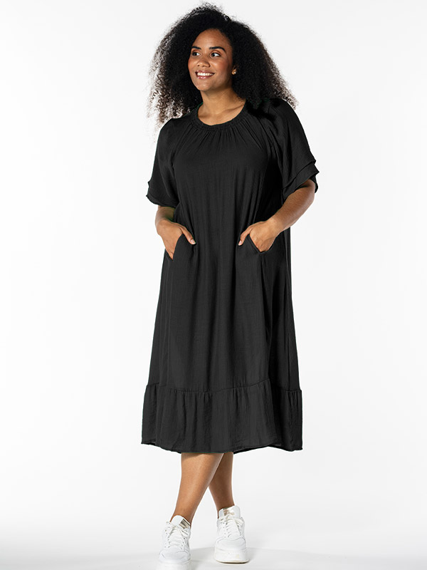 YELVA - Plus Size Dress fra Studio