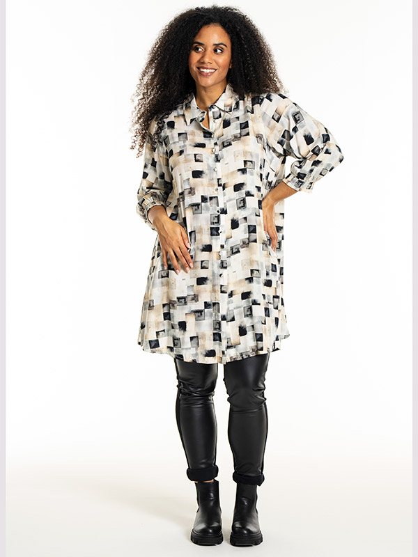 EMILIE - Plus Size Tunic fra Studio