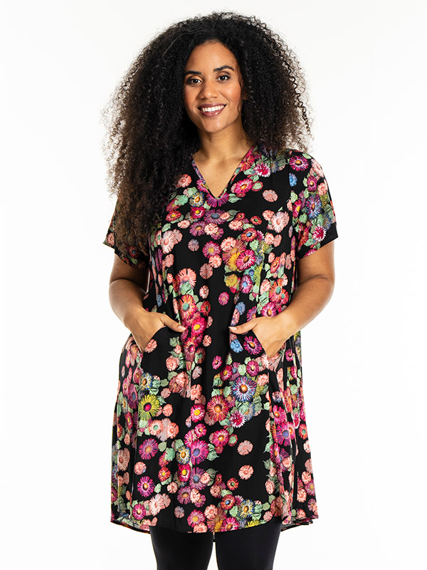 BIRGITTE - Plus Size Dress fra Studio