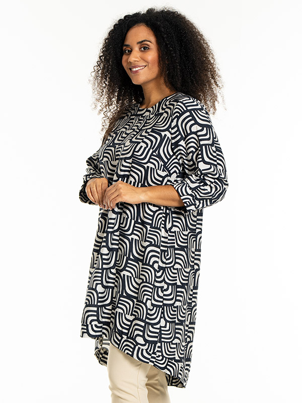 LONETTA - Plus Size Dress fra Studio