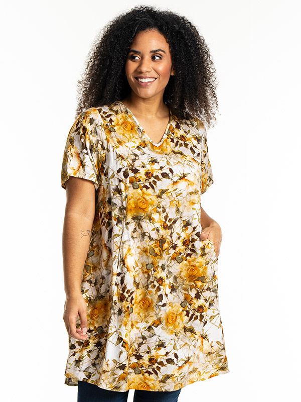 BIRGITTE - Plus Size Dress fra Studio