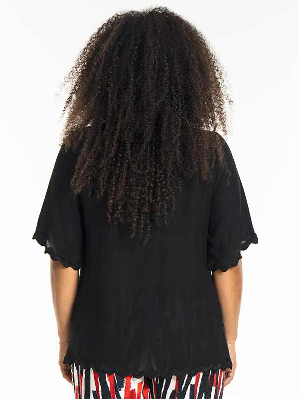 LEA - Plus Size Shirt fra Studio