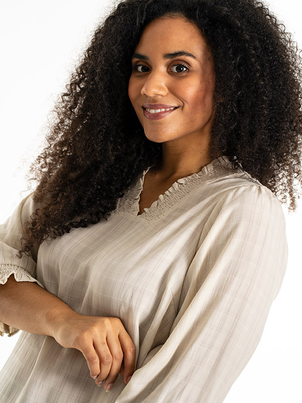 FEODORA - Plus Size Blouse fra Studio