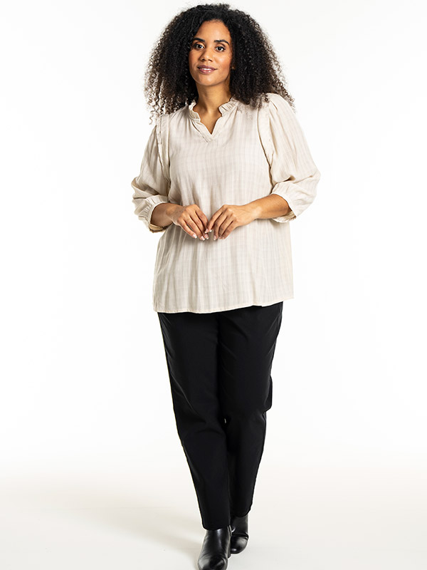 LINNEA - Plus Size Pants fra Studio
