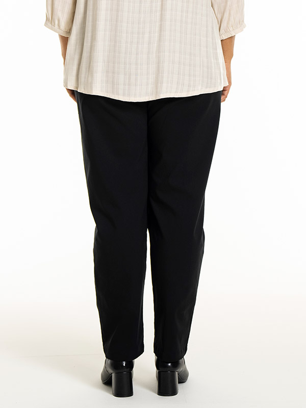LINNEA - Plus Size Pants fra Studio