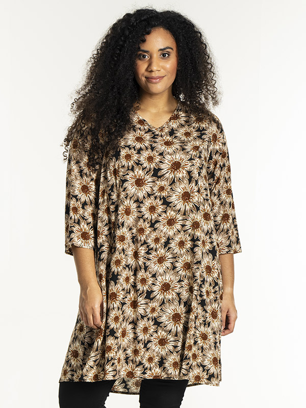 BIRGITTE - Plus Size Dress fra Studio