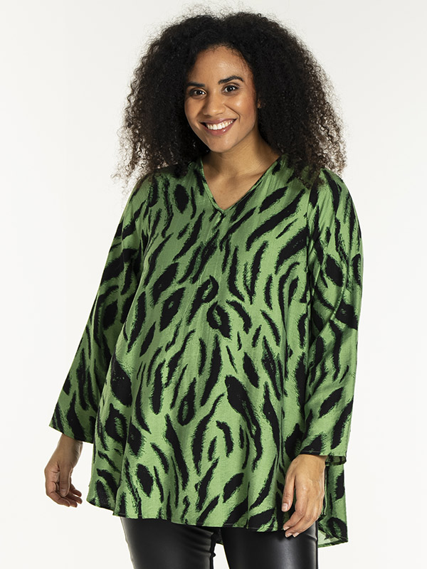 BERIT - Plus Size Blouse fra Studio