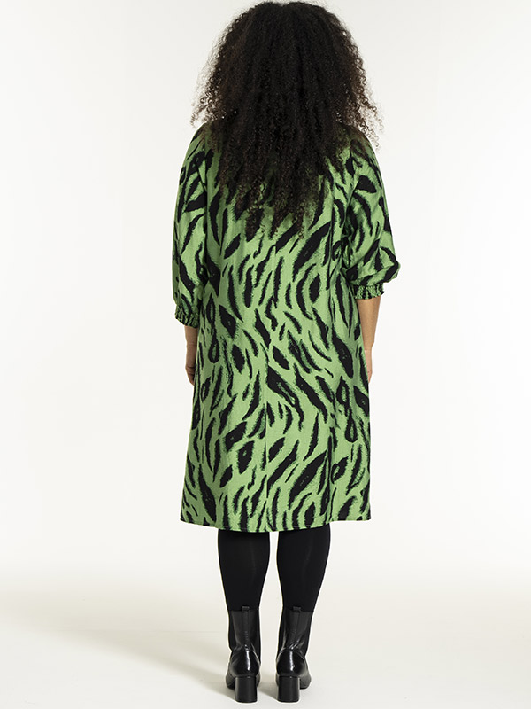 GUNNEL - Plus Size Dress fra Studio