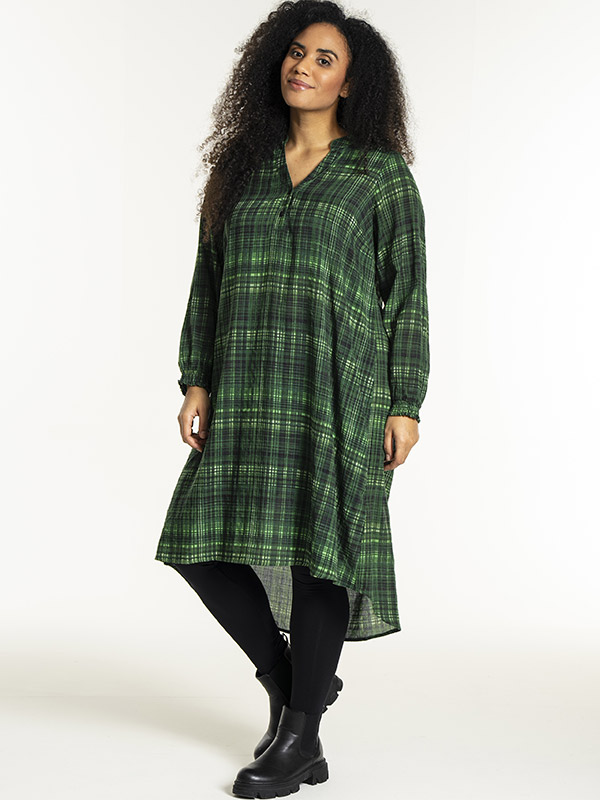 NOELIA - Plus Size Dress fra Studio