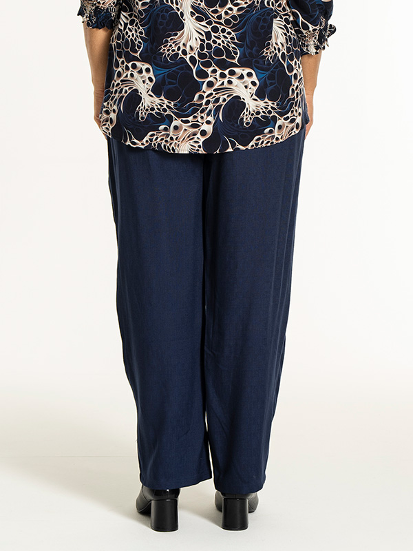 HOLGA - Plus Size Pants fra Studio