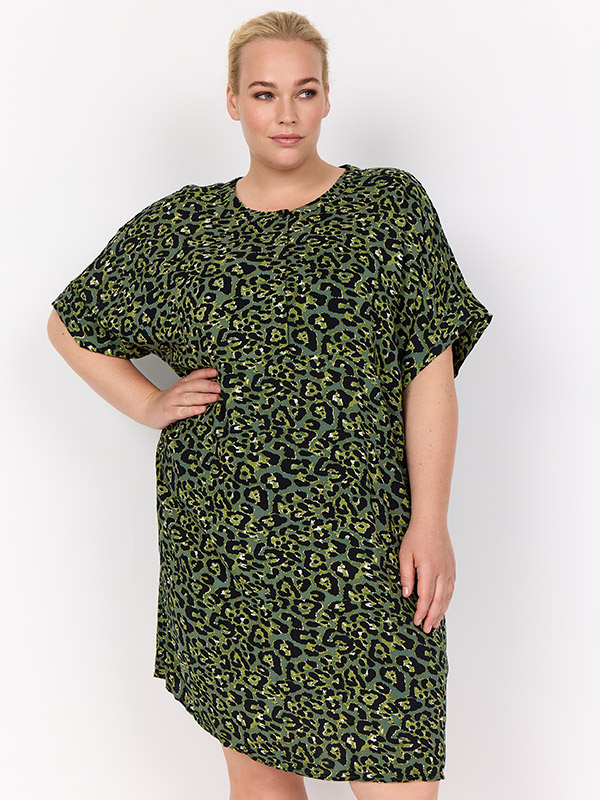 WA-MELINA - Plus Size Dress fra Wasabi Concept