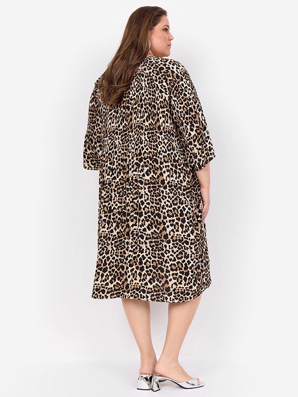 WA-VANJA - Plus Size Dress fra Wasabi Concept