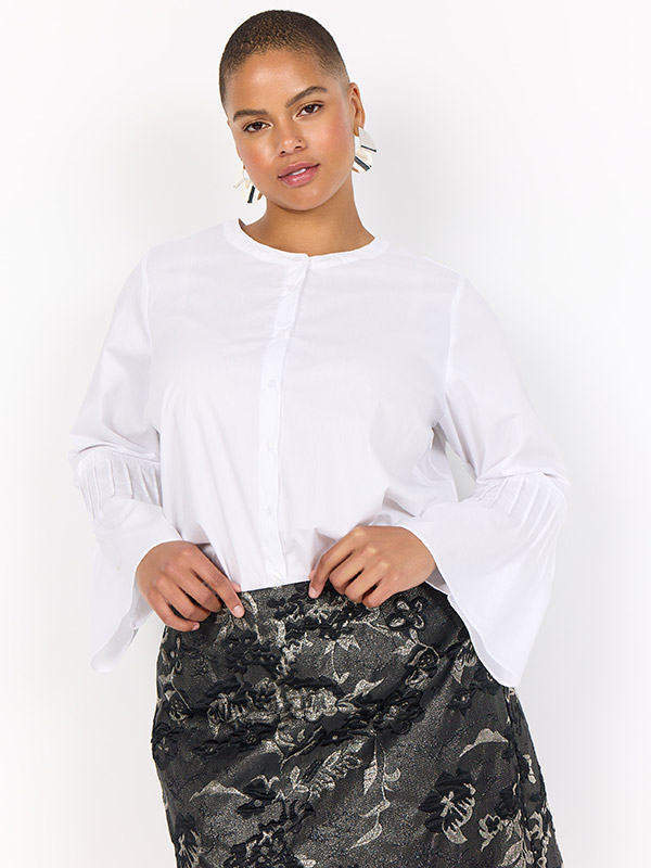 WA-SAGA - Plus Size Shirt fra Wasabi Concept