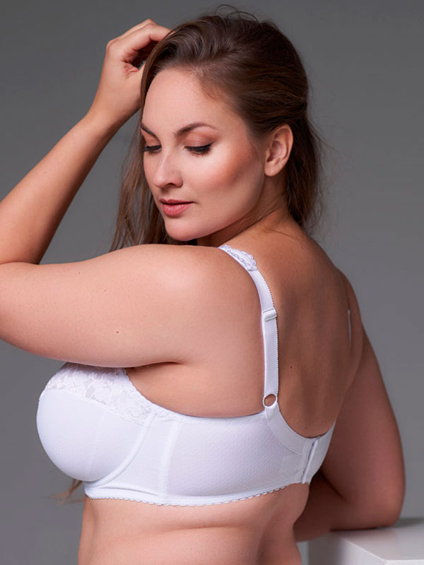 BEATE PLAIN - Plus Size Underwired bra fra Plaisir