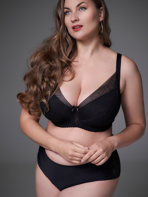 LISA VATTERET PUSH UP - Plus Size Underwired bra fra Plaisir