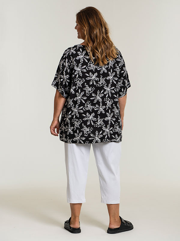 CLARA  - Plus Size Pants fra Gozzip