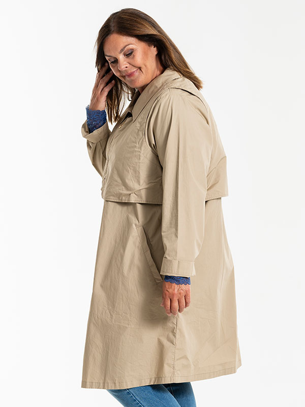 BIRDY - Plus Size Jacket fra Gozzip