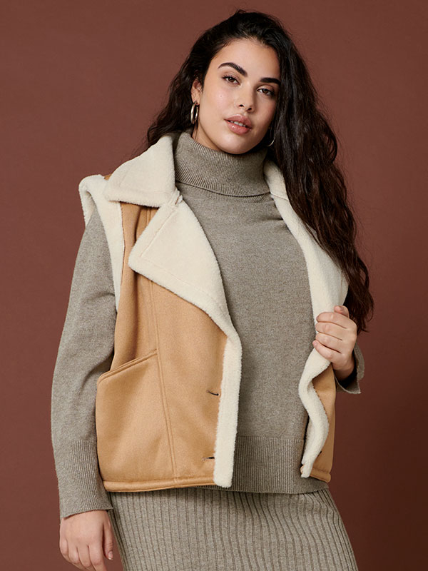 CARFIA - Plus Size Sweater fra Only Carmakoma