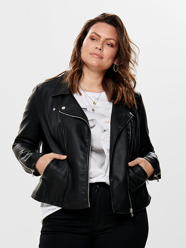 CAREMMY - Plus Size Jacket fra Only Carmakoma