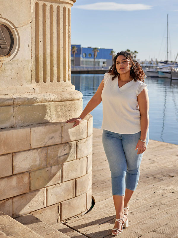 CARTHYRA - Plus Size Blouse fra Only Carmakoma