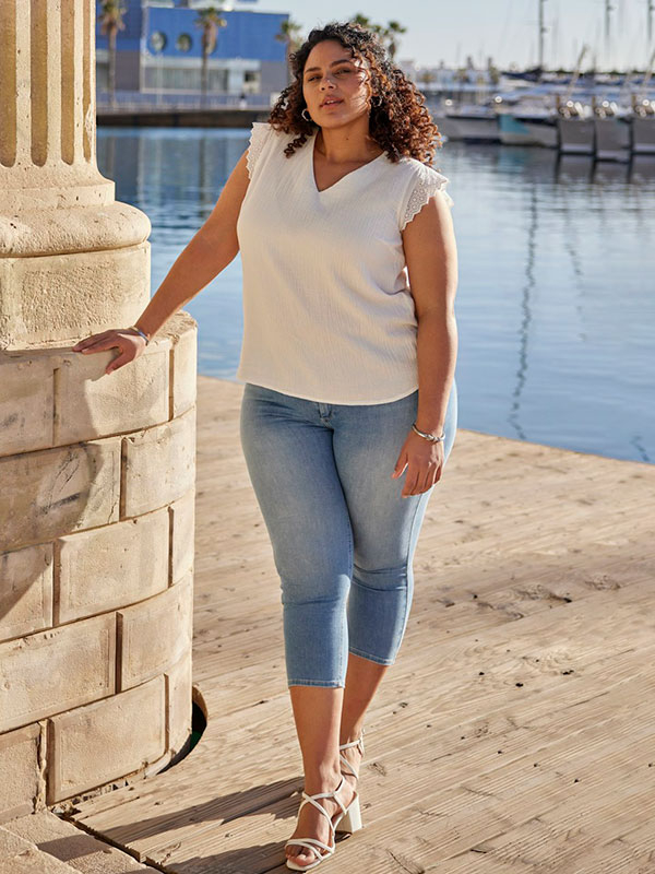 CARTHYRA - Plus Size Blouse fra Only Carmakoma