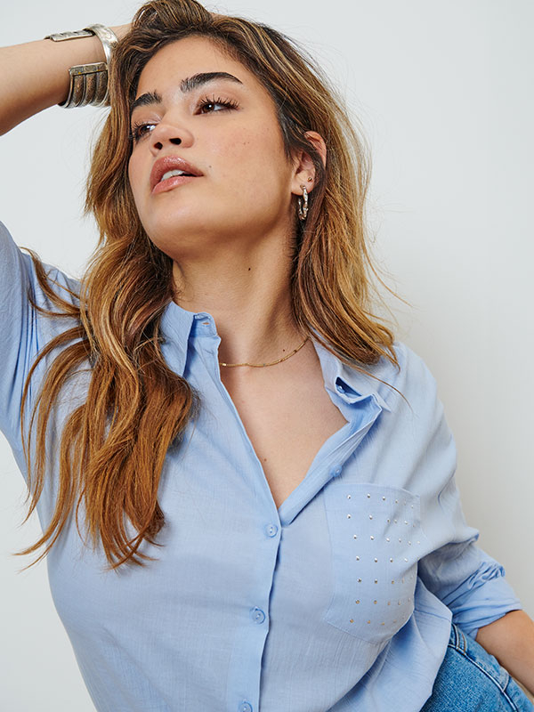 CARNEW - Plus Size Shirt fra Only Carmakoma