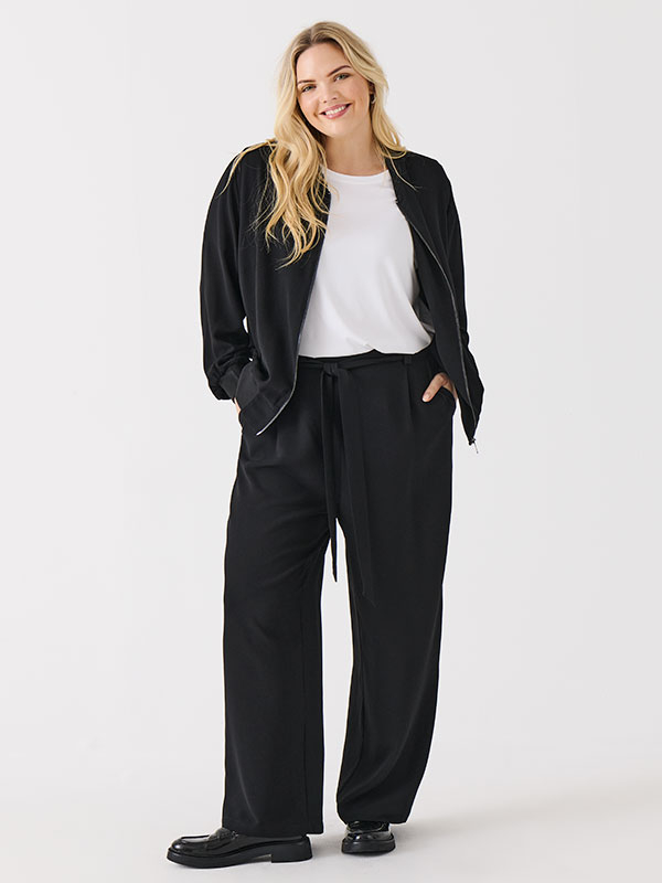 CARLUX - Plus Size Pants fra Only Carmakoma