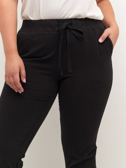 NANA  - Plus Size Pants from Kaffe Curve