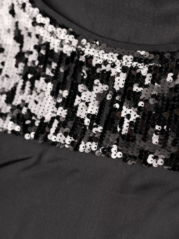 CARRAVE - Plus Size T-shirt from Only Carmakoma