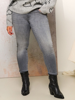 CARWILLY - Plus Size Jeans from Only Carmakoma
