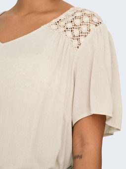 CARSELASI - Plus Size T-shirt from Only Carmakoma