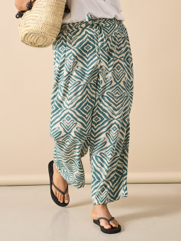 CARSHILLA - Plus Size Pants from Only Carmakoma