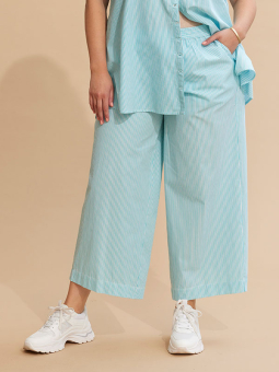 SANDRA - Plus Size Pants from Zhenzi