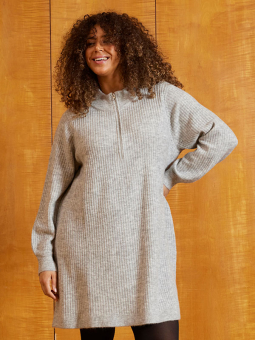 ELGA - Plus Size Tunic from Zhenzi