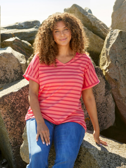 ALBERTA - Plus Size T-shirt from Zhenzi