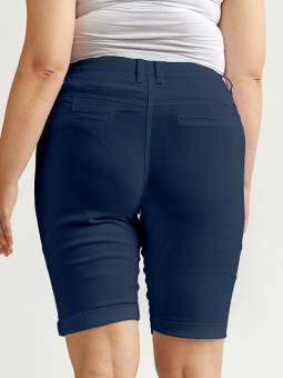 STEP - Plus Size Shorts from Zhenzi