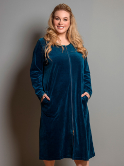 Plus Size Bathrobe from Plaisir
