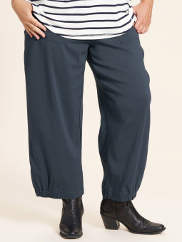 Plus Size Pants from Gozzip