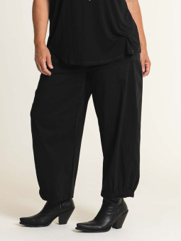 CLARA  - Plus Size Pants from Gozzip