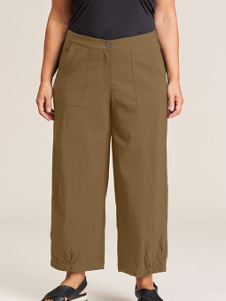 CLARA - Plus Size Pants from Gozzip