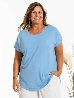 GITTE - Plus Size T-shirt from Gozzip