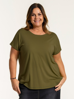 GITTE - Plus Size T-shirt from Gozzip
