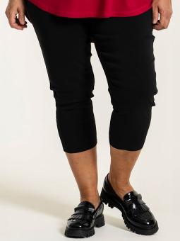 CLARA  - Plus Size Leggings from Gozzip