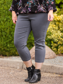 Plus Size Pants from Gozzip