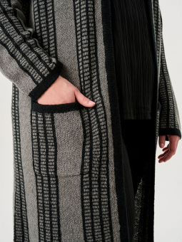 ADGRACE - Plus Size Cardigan from Adia
