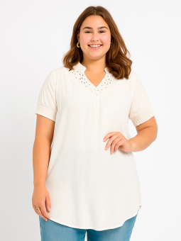 ADVALKYRIE - Plus Size Tunic from Adia