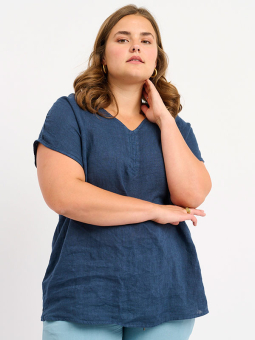 ADVIBEN - Plus Size T-shirt from Adia