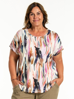 GITTE - Plus Size T-shirt from Gozzip
