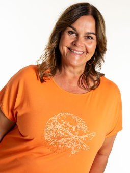 GITTE - Plus Size T-shirt from Gozzip